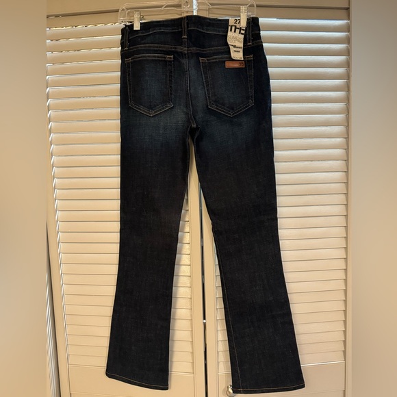 New with tags. Joe’s Jeans - Starlet slim leg boot.  Size 27. - Picture 2 of 4